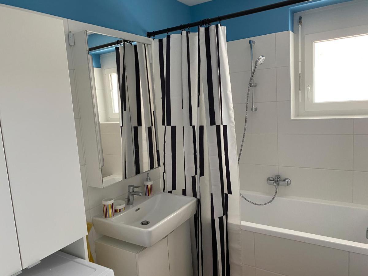 Brand New Cozy Apartment 10 Min To City Center Wien Eksteriør billede